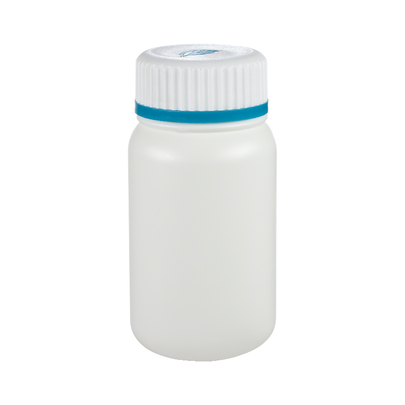 How does the sealing mechanism of an HDPE Straight Bottle contribute to its ability to maintain the integrity of the contents over extended periods?